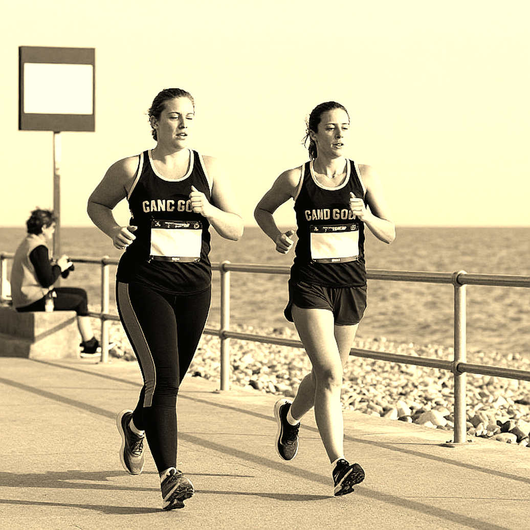 Ha Long's "Marathon" Has No Marathon: 15,000 Bibs, Three Distances and an Unratified Record Ha Long's "Marathon" Has No Marathon: 15,000 Bibs, Three Distances and an Unratified Record