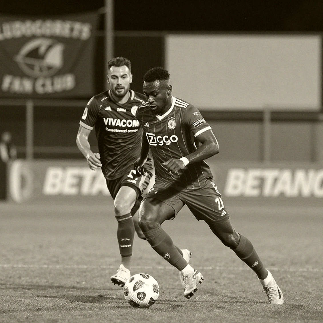 Mainoo Withdraws from England Duty: When the Club Keeps a Dream That Has Not Yet Grown