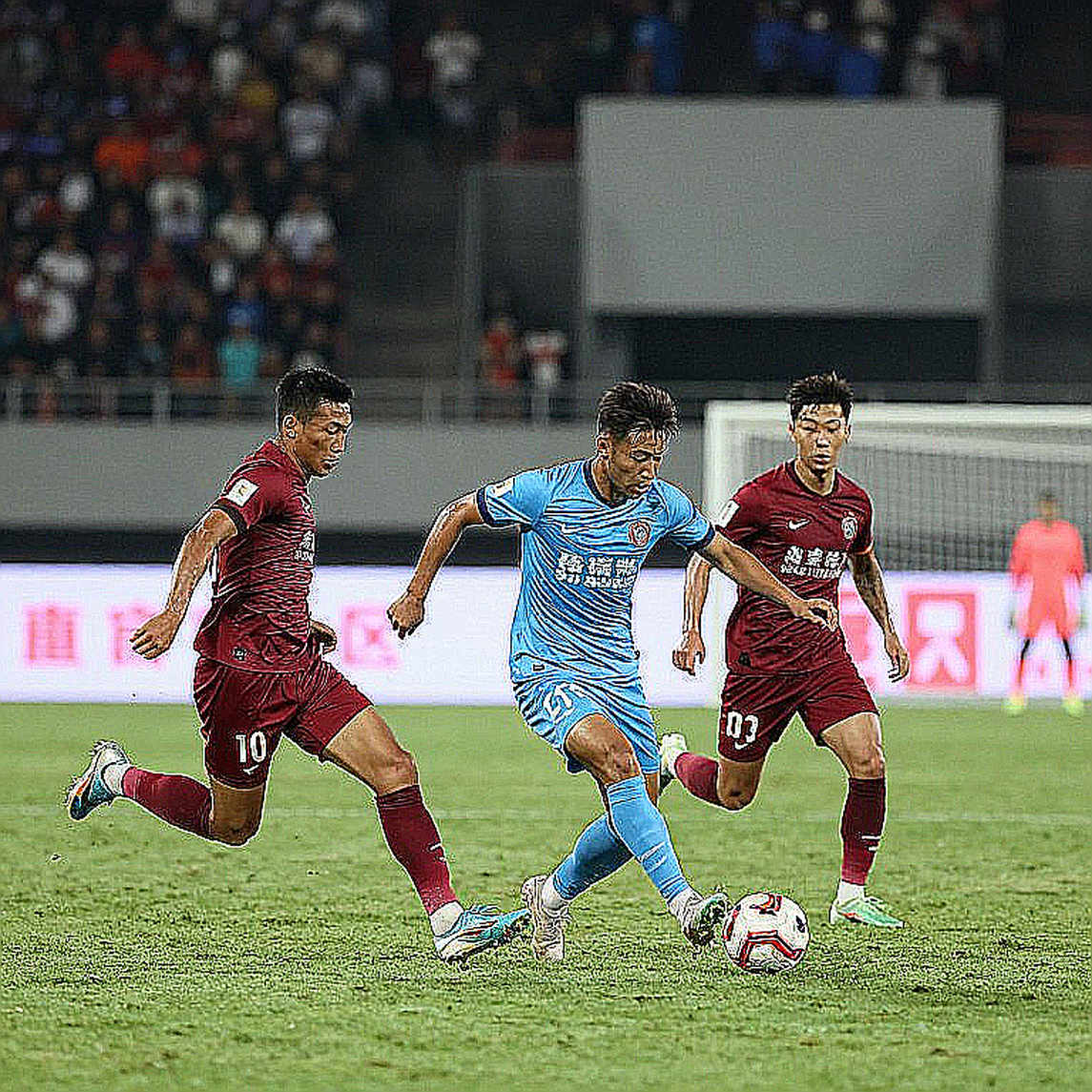 Kỳ chuyển nhượng V.League: chuỗi bằng chứng đứt gãy sau mỗi tiêu đề