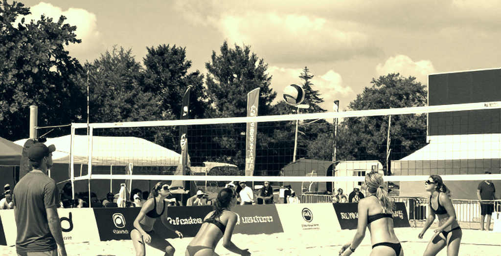 Türkiye 3-0 Serbia tại EuroVolley 2026: Sáu cú giao bóng, mười khối chắn và tấm vé Olympic được trả bằng những đồng lương vô hình