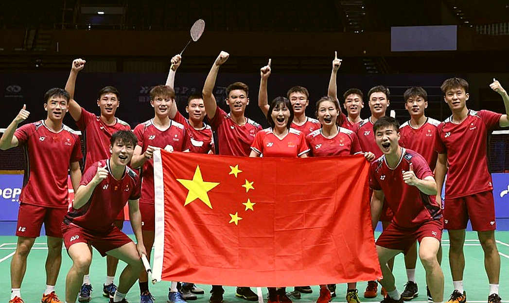 Contracts Woven in Front of the Camera: Inside Vietnam's Badminton Transfer Market in a Major-Tournament Season Contracts Woven in Front of the Camera: Inside Vietnam's Badminton Transfer Market in a Major-Tournament Season
