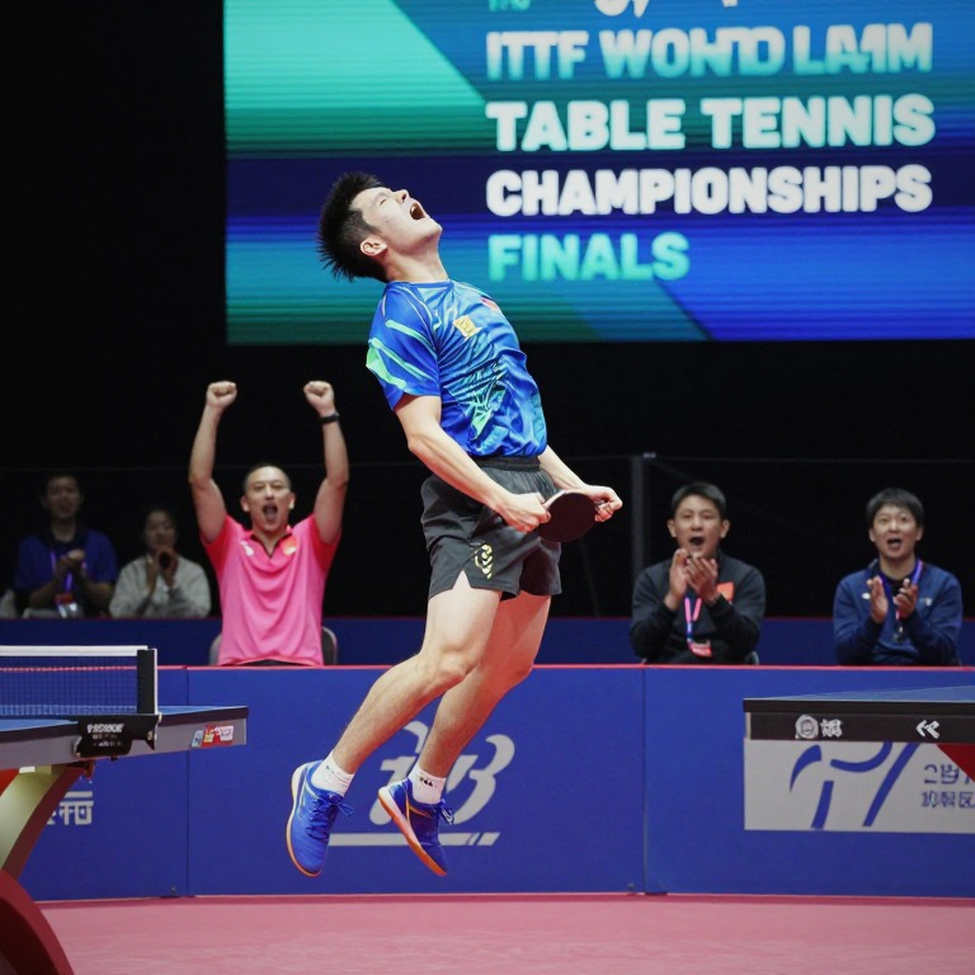 PingPongParkinson Pháp Mở rộng tại Le Mans: Hai tay vợt Anh giành bạc đôi bằng những cặp ghép tại chỗ