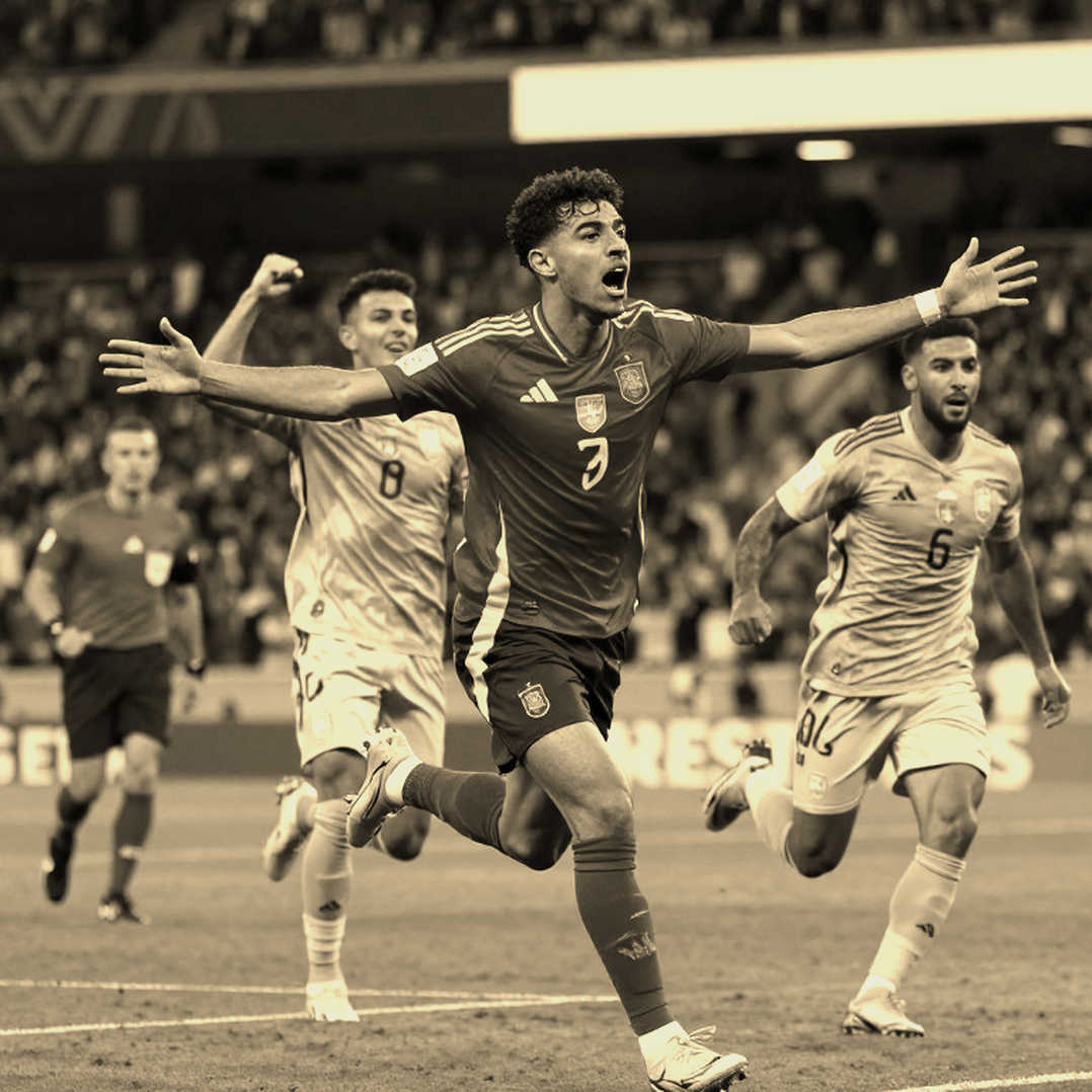 Cú giật cùi chỏ ở phút 15 và vết nứt không thể chối bỏ của V-League Cú giật cùi chỏ ở phút 15 và vết nứt không thể chối bỏ của V-League
